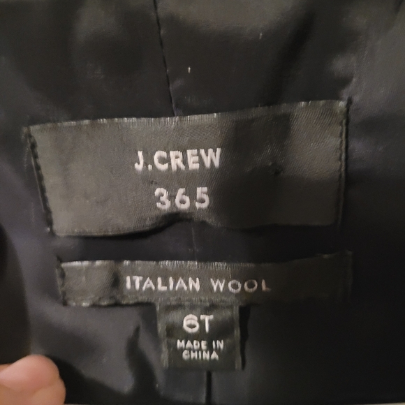 J. Crew 365 Italian Wool Parke navy blazer -  6T.           J77 - Picture 6 of 11
